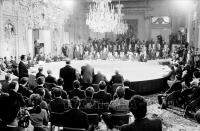 Quang cảnh Lễ ký Hiệp định Paris, ngày 27/1/1973 tại Trung tâm các Hội nghị quốc tế ở thủ đô Paris, Pháp (Ảnh: Văn Lượng/TTXVN)