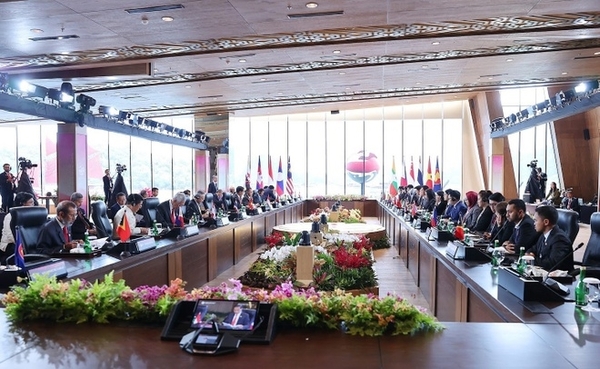 Lãnh đạo ASEAN lắng nghe ý kiến về Cộng đồng ASEAN