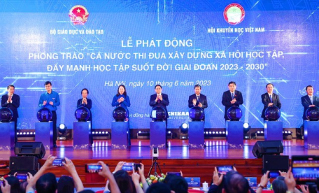 Phát huy vai trò của gia đình, dòng họ trong xây dựng xã hội học tập