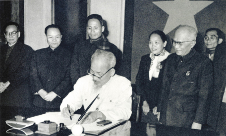 Phát huy giá trị tư tưởng Hồ Chí Minh về Nhà nước pháp quyền ở Việt Nam hiện nay