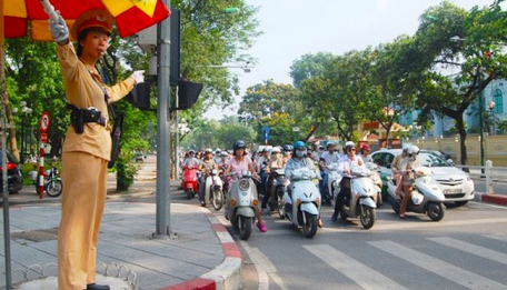 Bảo đảm an toàn giao thông dịp lễ Quốc khánh 2/9 và tháng cao điểm học sinh đến trường