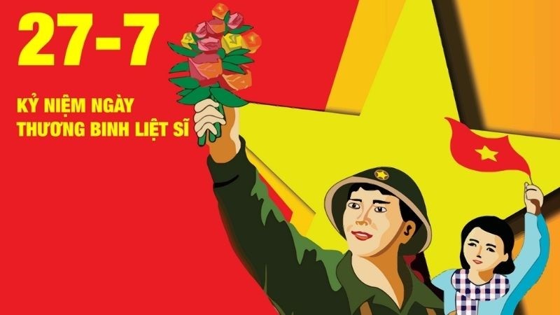 Tặng quà cho người có công với cách mạng nhân dịp kỷ niệm 76 năm ngày Thương binh - Liệt sĩ (27/7/1947-27/7/2023)
