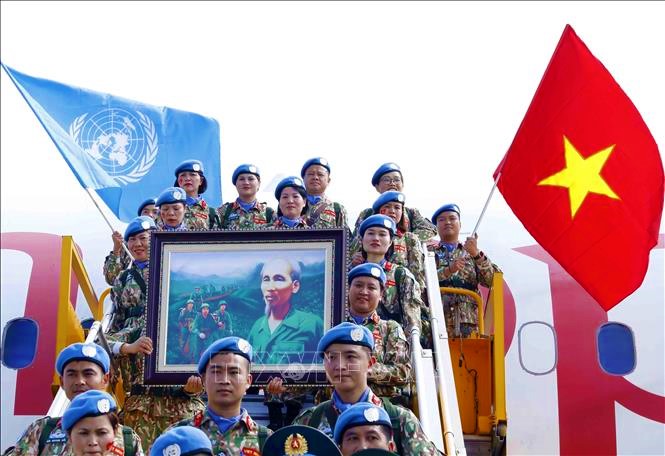 Lực lượng gìn giữ hòa bình Việt Nam xuất quân tại Sân bay quốc tế Nội Bài (Hà Nội), lên đường thực hiện nhiệm vụ của LHQ tại Phái bộ UNISFA, ngày 8/8/2023. (Ảnh: TTXVN)