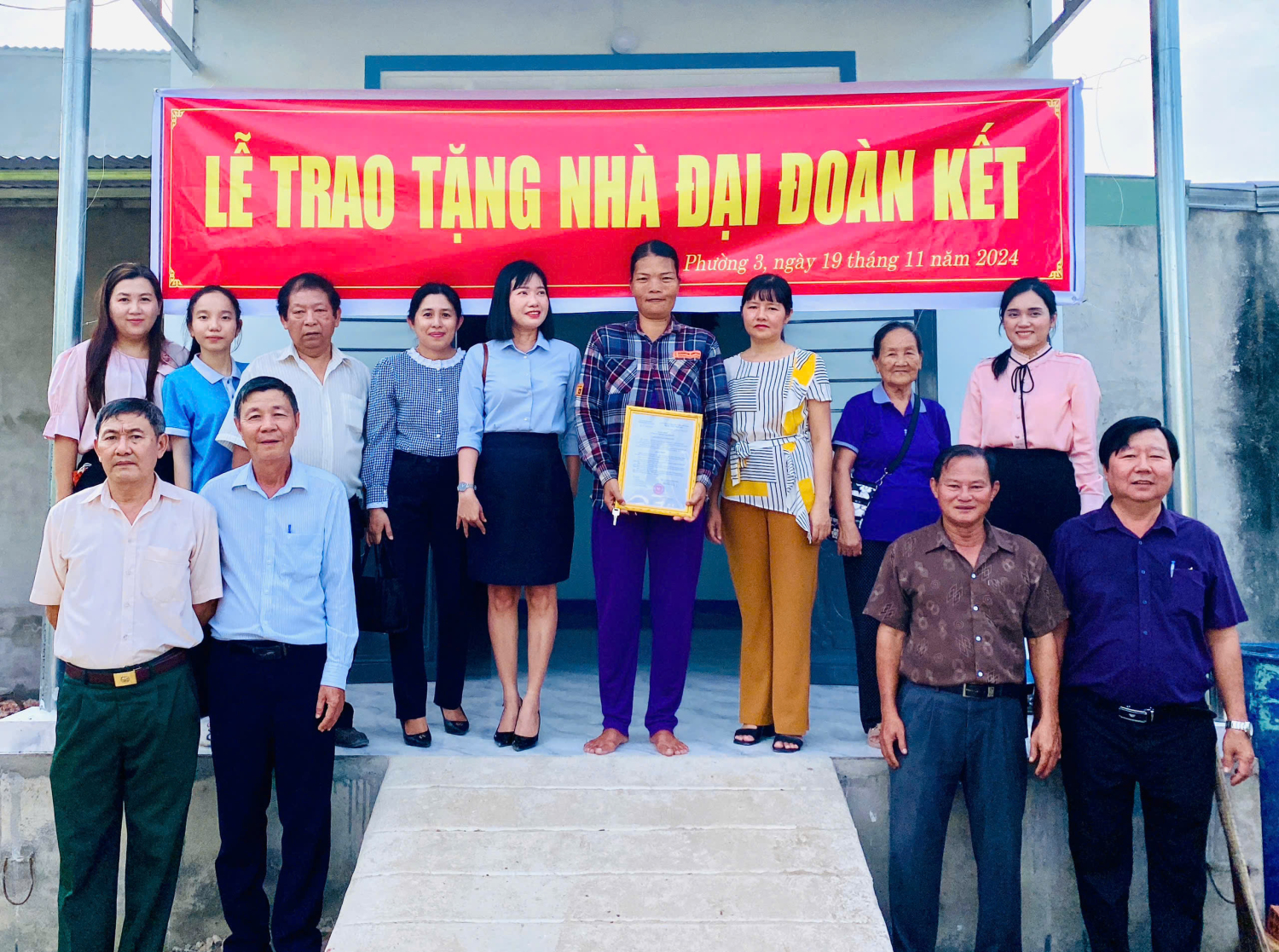 UB.MTTQVN Phường 3 tổ chức trao 02 nhà “Đại đoàn kết” cho người dân trên địa bàn